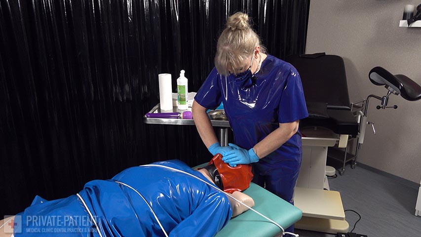 PP1364F_Hand-and-Machine-04